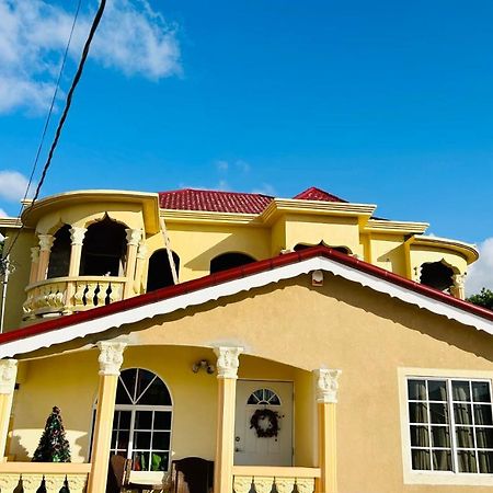 The Rest Stop-B- 15 Min From Airport/24Hrs Security Montego Bay Exterior photo
